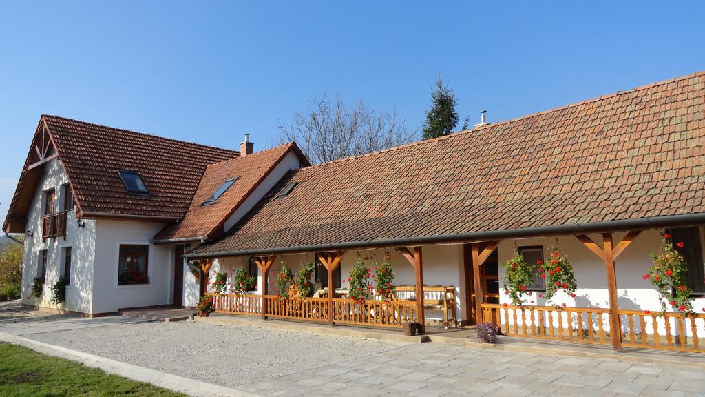 Gerendás Vendégház Egerszalók Exterior foto